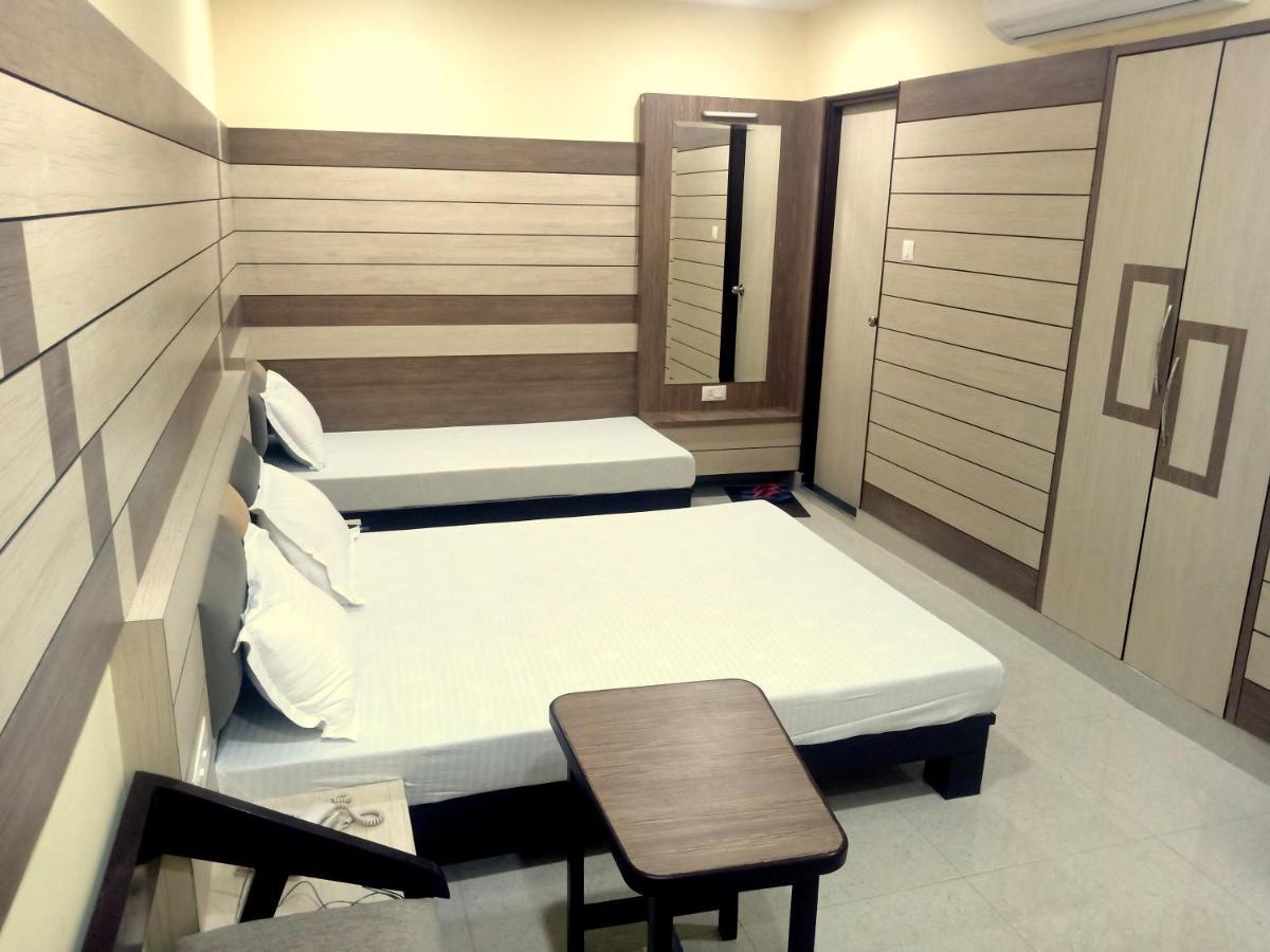 Hotel Shri Gourav Bikaner Extérieur photo